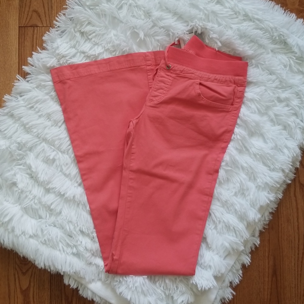 Splendid Spring Gabardine Twill Flare Pant